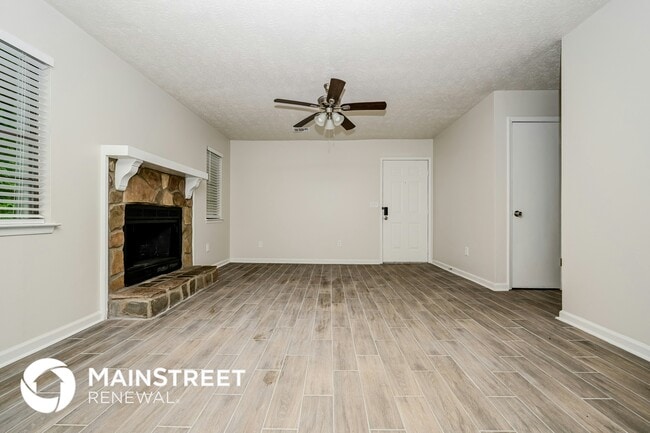 149 Adrian Dr in Stockbridge, GA - Building Photo - Building Photo