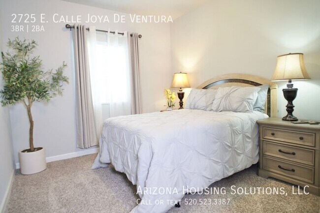 2725 East Calle Joya de Ventura in Tucson, AZ - Building Photo - Building Photo
