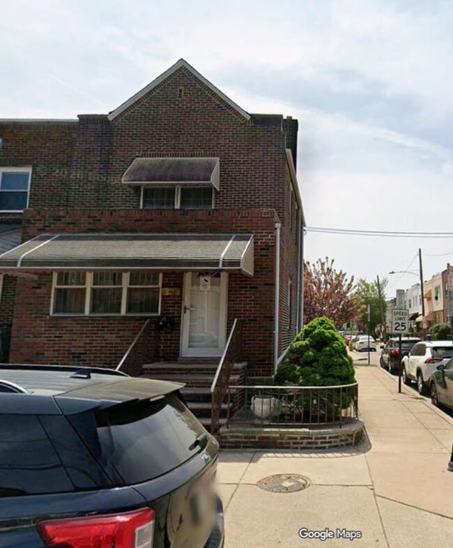 property at 1212 Johnston St