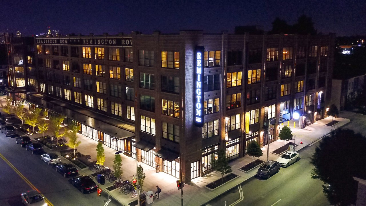 Remington Row in Baltimore, MD - Foto de edificio