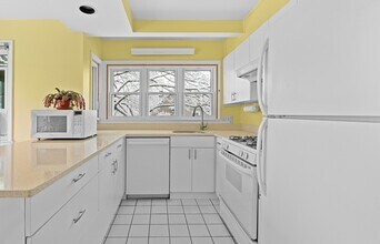 28-30 Winslow St in Cambridge, MA - Building Photo - Building Photo