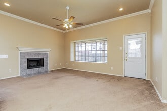 11825 Hickory Garden Dr in Balch Springs, TX - Building Photo - Building Photo