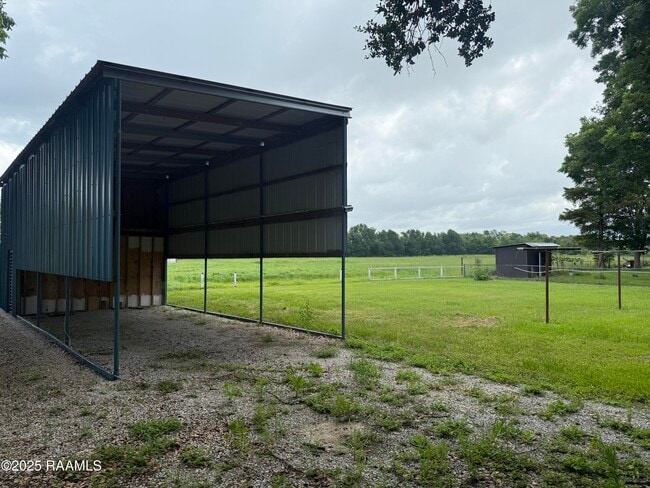129 E Broussard Rd in Lafayette, LA - Building Photo - Building Photo