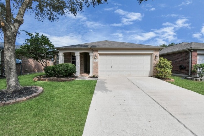 property at 10311 Caribou Cv