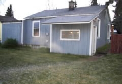 4202 Hayes St in Anchorage, AK - Building Photo