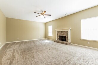 48 Crescent Chase in Dallas, GA - Building Photo - Building Photo