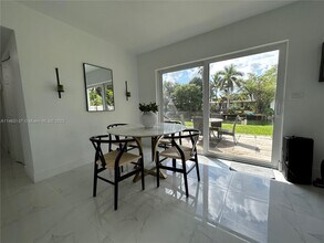 10750 SW 43rd Ln-Unit -0 in Miami, FL - Building Photo - Building Photo
