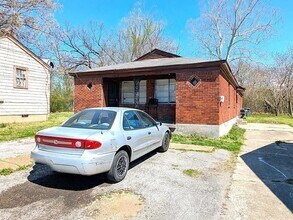 1512 N Merton St in Memphis, TN - Building Photo - Building Photo