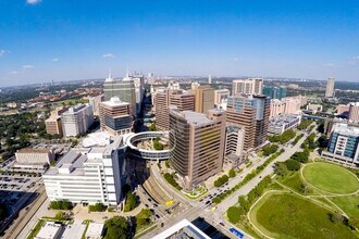 2022 Holcombe Blvd in Houston, TX - Building Photo - Building Photo