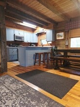 375 E River Bend Dr in Eatonton, GA - Building Photo - Building Photo