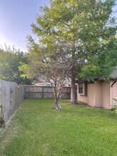 1511 Quail Trace Dr in Missouri City, TX - Foto de edificio - Building Photo