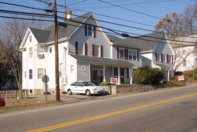 288 W Clinton St in Dover, NJ - Building Photo - Building Photo