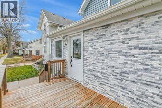 974 Maisonville Ave in Windsor, ON - Building Photo - Building Photo