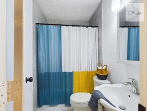 4414 Knoxville St in Houston, TX - Building Photo - Building Photo