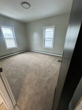 20 Magdalene St, Unit 2 in Providence, RI - Building Photo - Building Photo