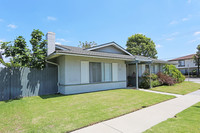 7671 Volga Dr in Huntington Beach, CA - Building Photo - Building Photo