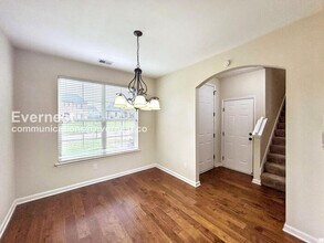 6057 Abigail Bluffs Dr in Memphis, TN - Building Photo - Building Photo