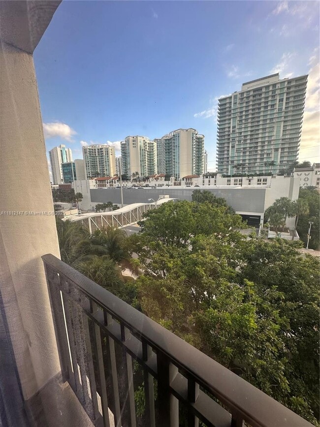 property at 16909 N Bay Rd