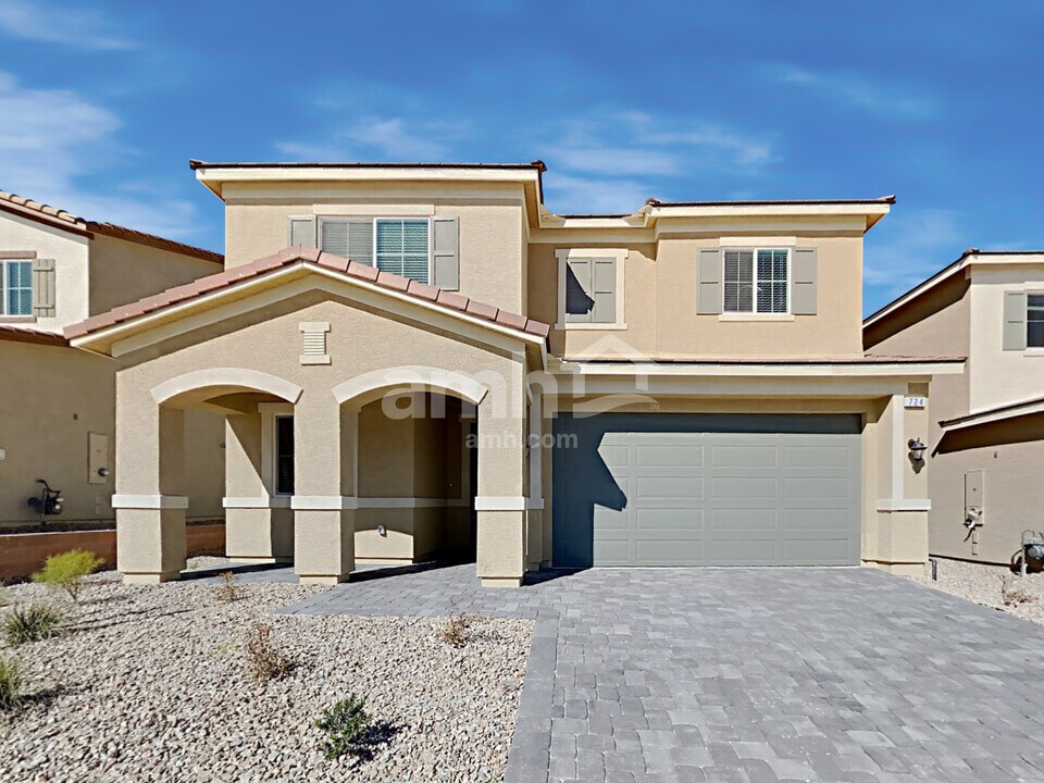 724 Sienna Rising Dr in North Las Vegas, NV - Building Photo