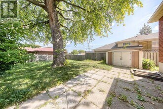 69 Barrymore Rd in Toronto, ON - Building Photo - Building Photo