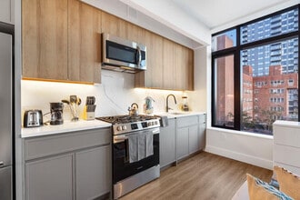 2266 Cropsey Ave in Brooklyn, NY - Building Photo - Building Photo