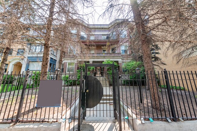 property at 4145 N Sheridan Rd