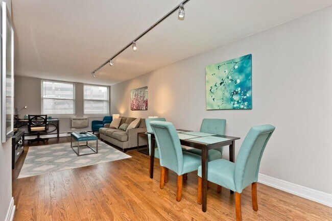 6422 N Sheridan Rd in Chicago, IL - Building Photo - Building Photo
