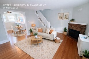 89 Montana St in Philadelphia, PA - Building Photo