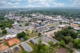 Center Crossing in Hickory, NC - Foto de edificio - Building Photo