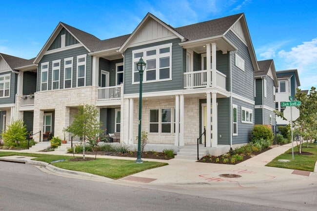 3201 Zach Scott St in Austin, TX - Building Photo - Building Photo