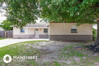 515 65th Ave Dr W in Bradenton, FL - Building Photo - Building Photo