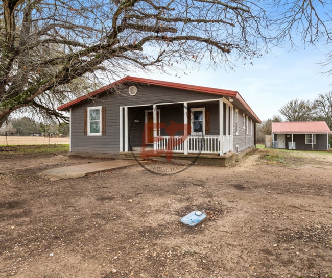 property at 511 N Aspen St