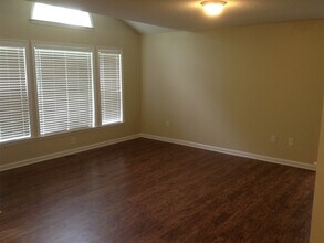 976 Scottland Dr in Concord, NC - Building Photo - Building Photo