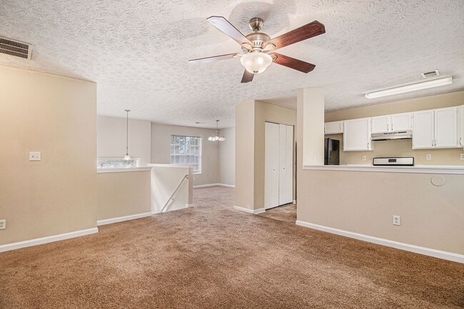 3292 Deer Pause Ln in Decatur, GA - Building Photo - Building Photo