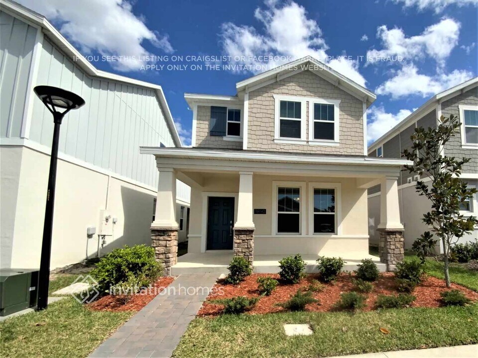 1890 Good Neighbor Lp in Kissimmee, FL - Building Photo