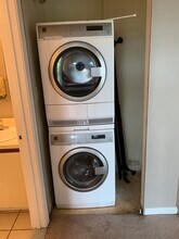 8 9th St, Unit 605 in Medford, MA - Building Photo - Building Photo