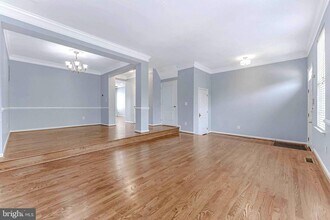 43627 Pickett Corner Terrace in Ashburn, VA - Building Photo - Building Photo