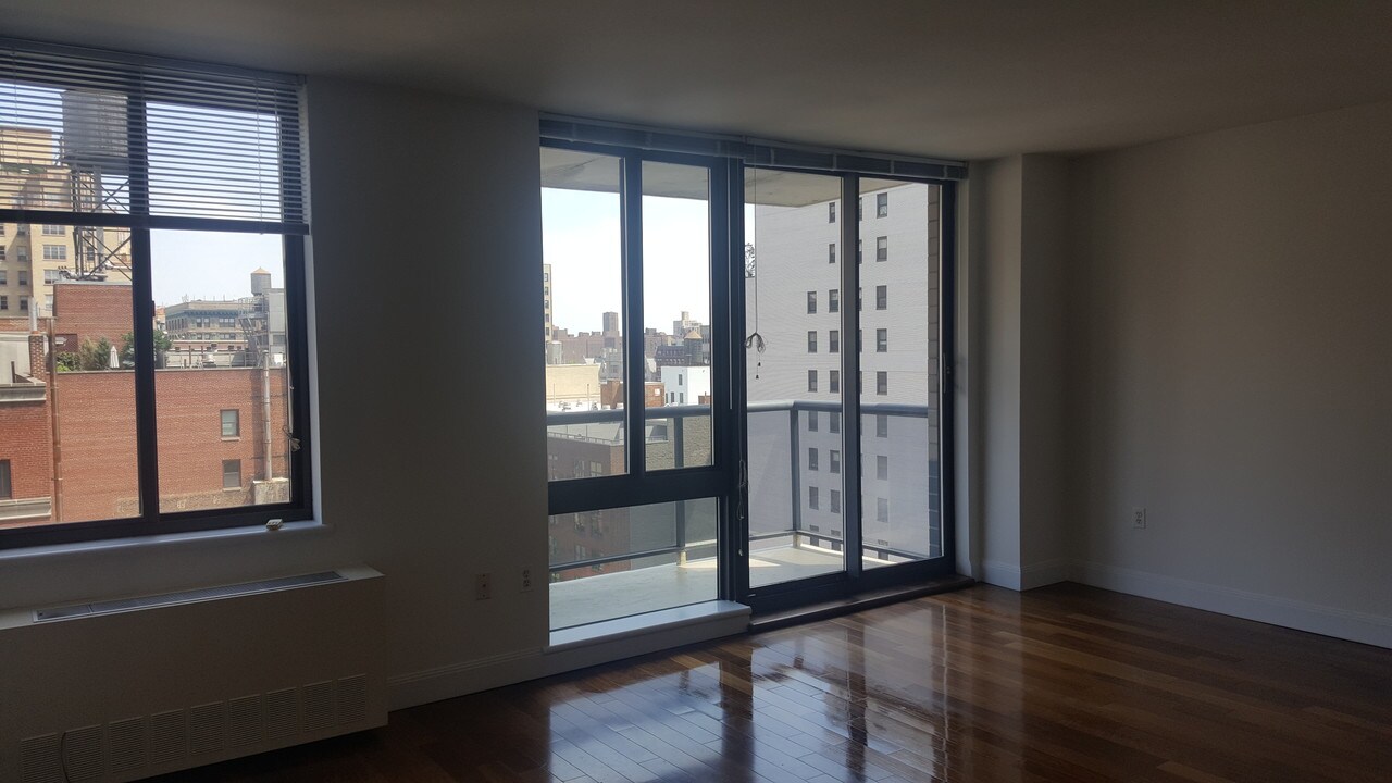 290 3rd Ave in New York, NY - Building Photo