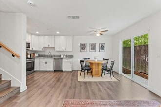 4015-4017 Broadway in Sacramento, CA - Building Photo - Building Photo