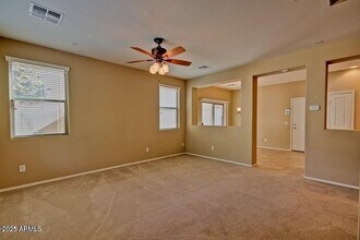 2865 E Trigger Way in Gilbert, AZ - Building Photo - Building Photo
