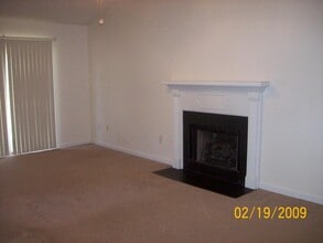 209 Great Oaks Way in Simpsonville, SC - Building Photo - Building Photo