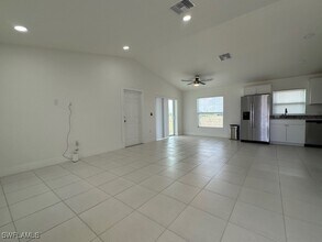 3918 NW 40th Terrace in Cape Coral, FL - Building Photo - Building Photo