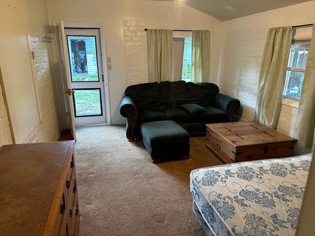 131 Crowley Lake Dr in Crowley Lake, CA - Building Photo - Building Photo