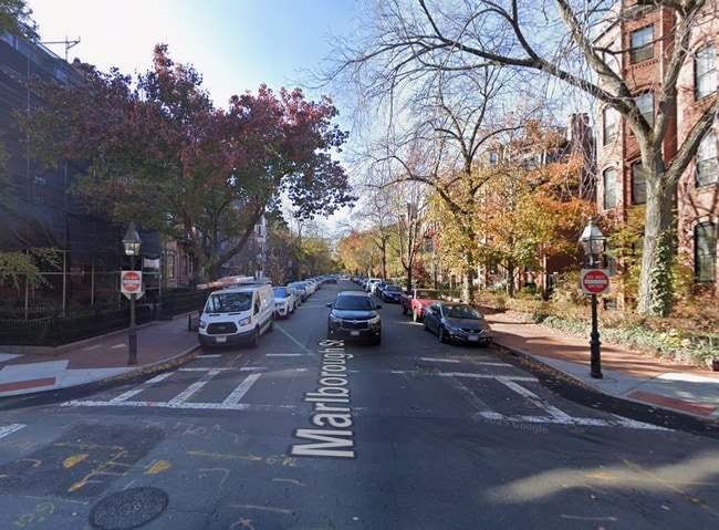 276 Marlborough St, Unit CH in Boston, MA - Building Photo - Building Photo