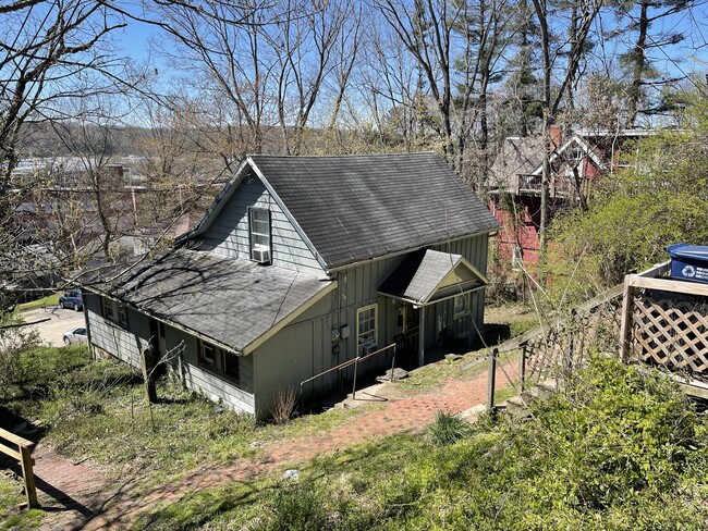 property at 133 W Washington St