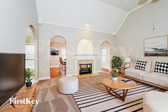 388 Waterford Cove Trail in Calera, AL - Foto de edificio - Building Photo