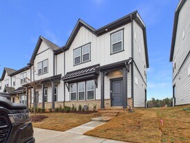 5511 Wolfpack Aly in Indian Land, SC - Building Photo