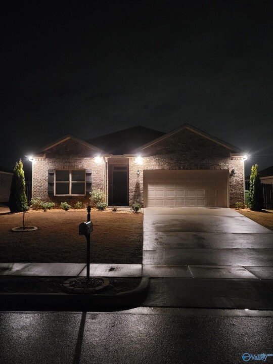 29631 Abbeywood Ln in Harvest, AL - Building Photo