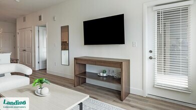 10670 Jake Jabs Blvd, Unit 4311 in Longmont, CO - Foto de edificio - Building Photo