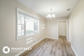 1524 W River Shore Way in Tampa, FL - Building Photo - Building Photo